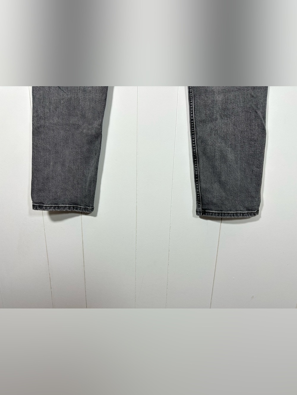 Levis Men’s 502 washed Black denim Size 30x30 slim Taper Fit Jeans - Picture 6 of 14